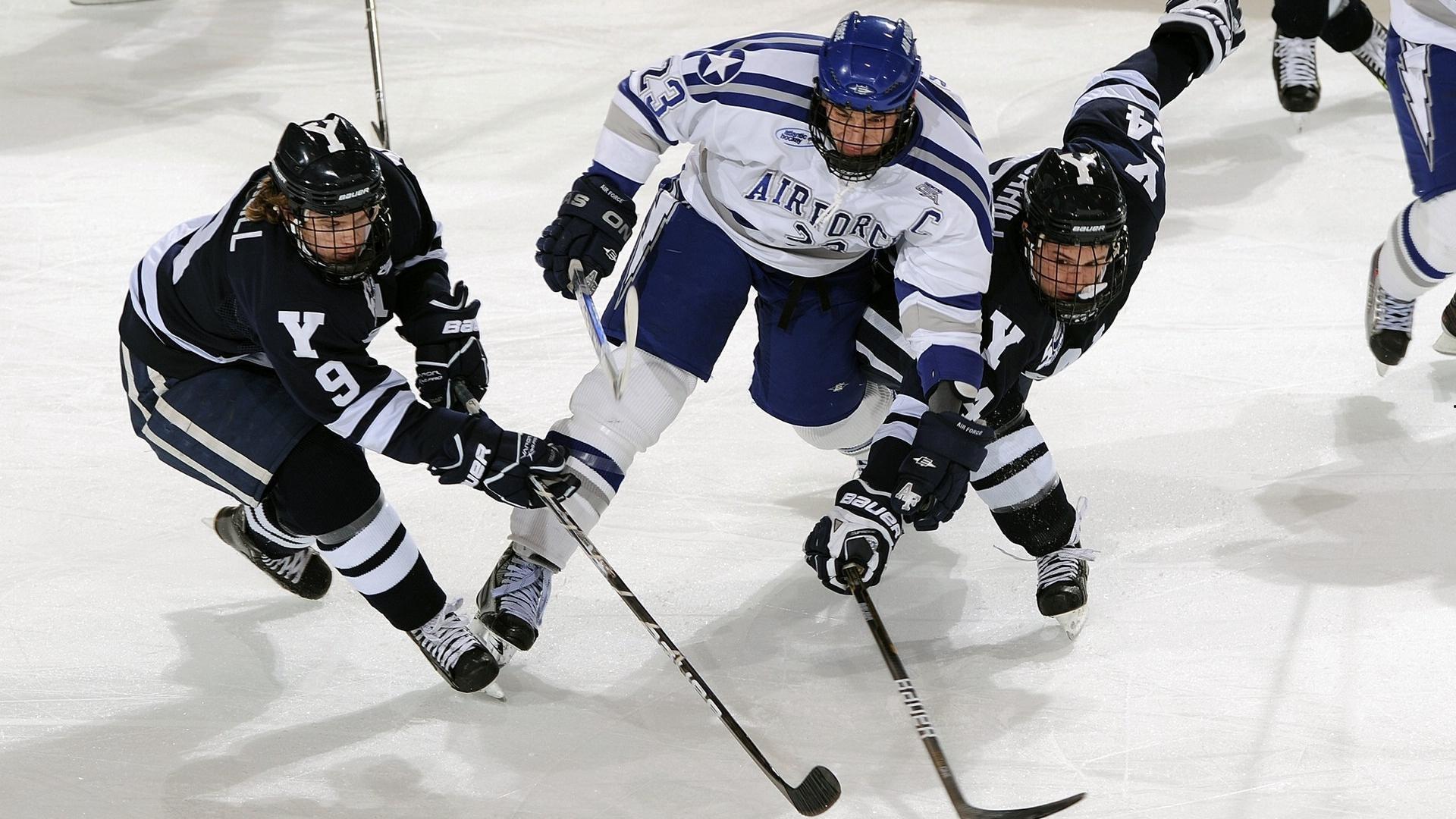 CBA赛季赛程过半,格局高大上趋势显著,裁判问题成发展隐忧